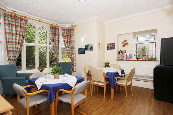 lister house nursing home dining room