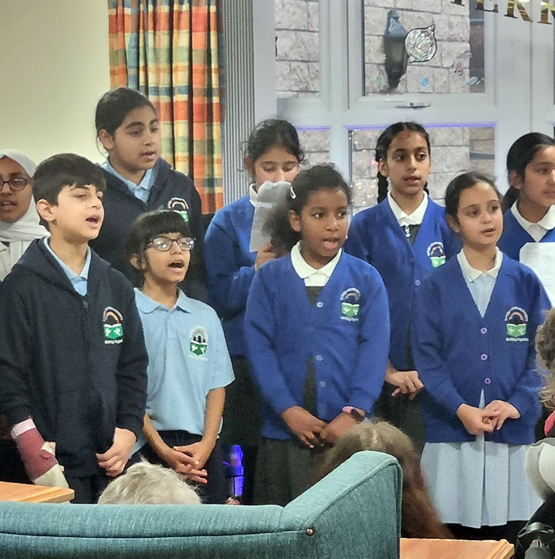 st-philips-school-choir-visit02