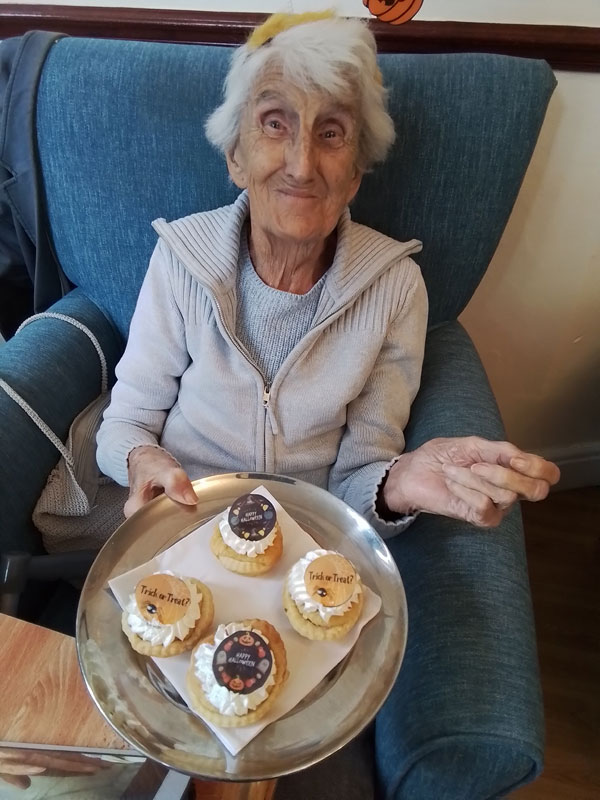 happy-halloween-2025-lister-house1 happy-halloween-2025-lister-house1